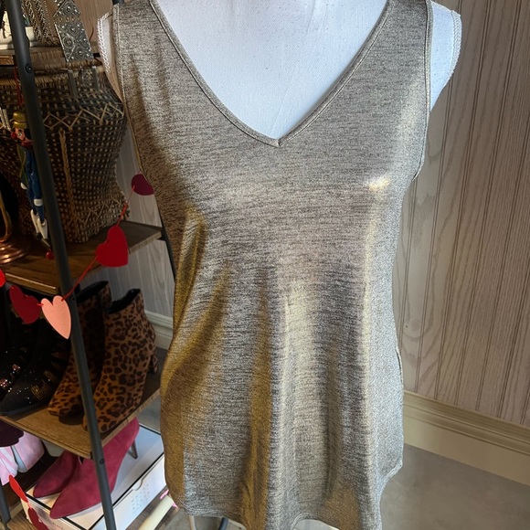 White House Black Market Metallic Sleeveless Top - Picture 2 of 6